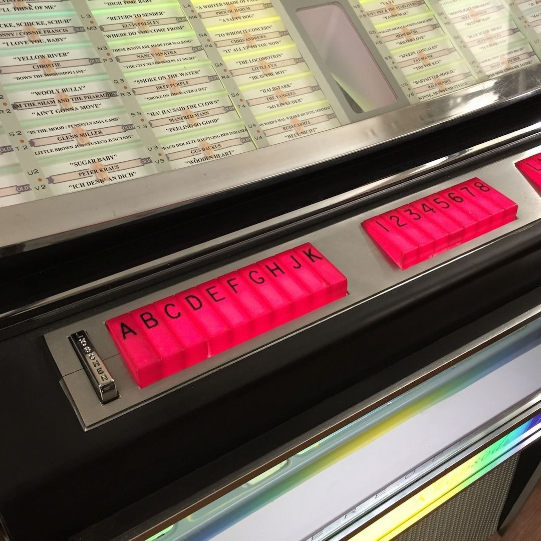 Jukebox  Musikbox  Rock Ola Rhapsody