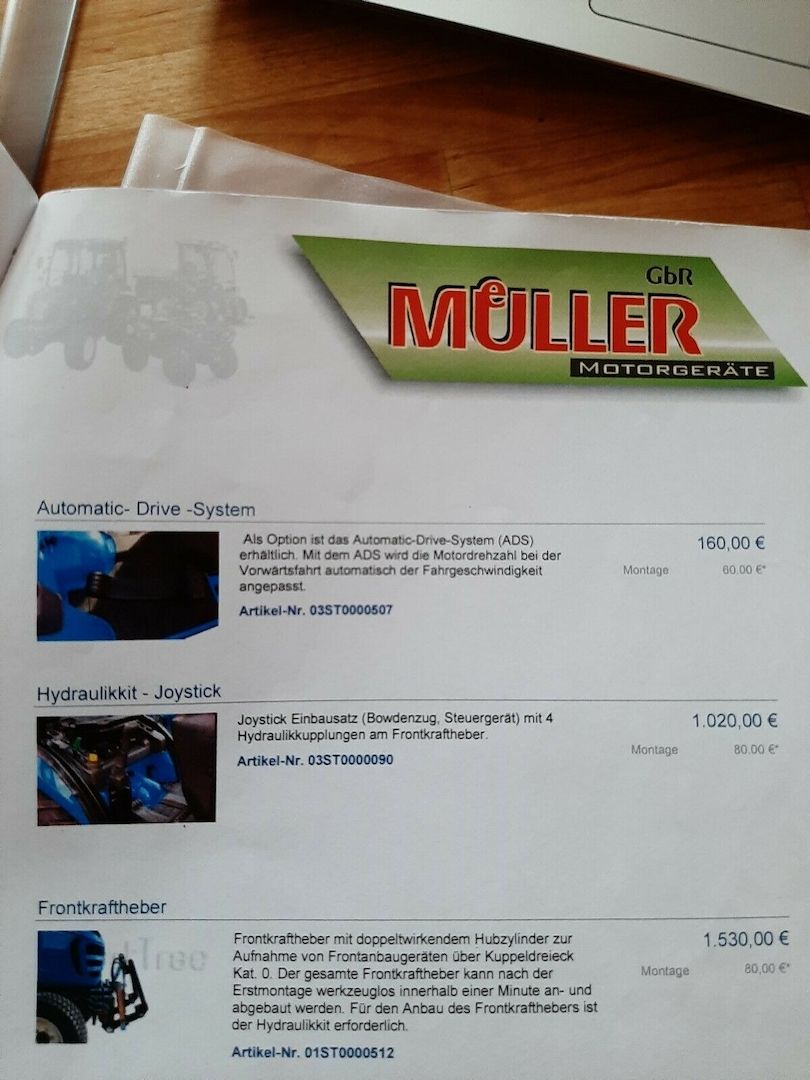 Kleintraktor Kommunaltraktor Allradtraktor L&S J 23 PS Hydrostat 84 Bh