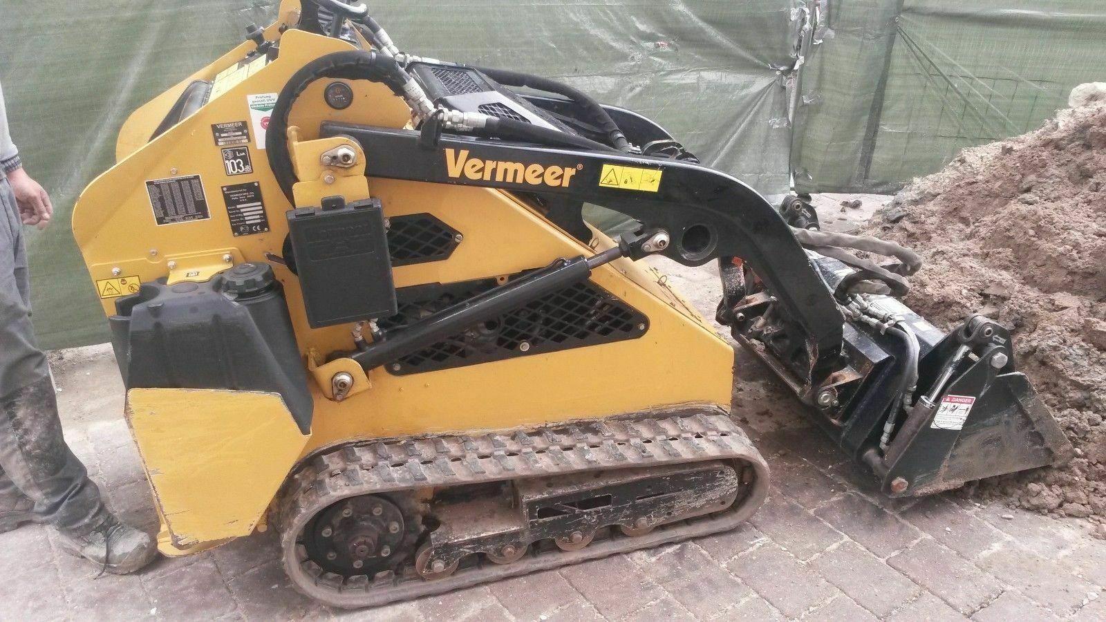 Kompaktlader Vermeer S600TX Gartenfräse, Schneeräumgerät, Raupenlader, Radlader