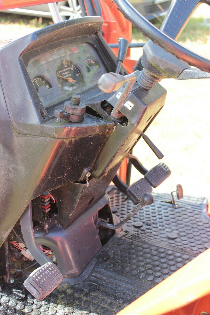 Kubota GL23 Hoftraktor Hofschlepper Hoflader Kleintraktor Traktor Frontlader Al