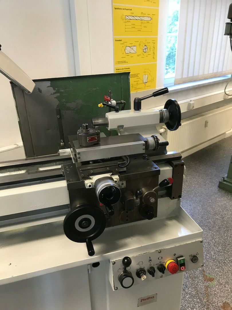 Leit und Zugspindeldrehmaschine Weiler Praktikant 160B