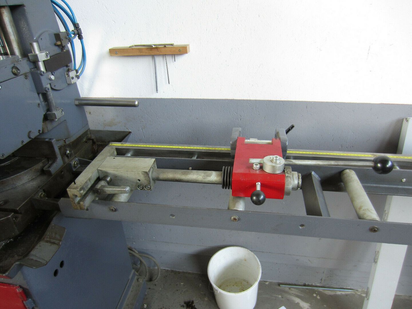 Metallkreissäge Eisele halbautomatisch mit Rollentisch und Anschlag