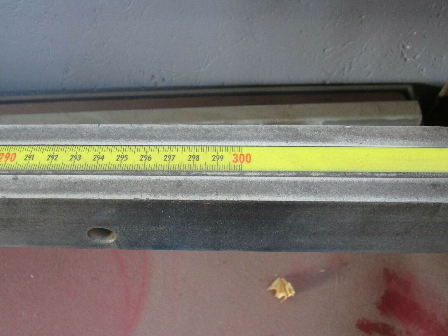 Metallkreissäge Eisele halbautomatisch mit Rollentisch und Anschlag