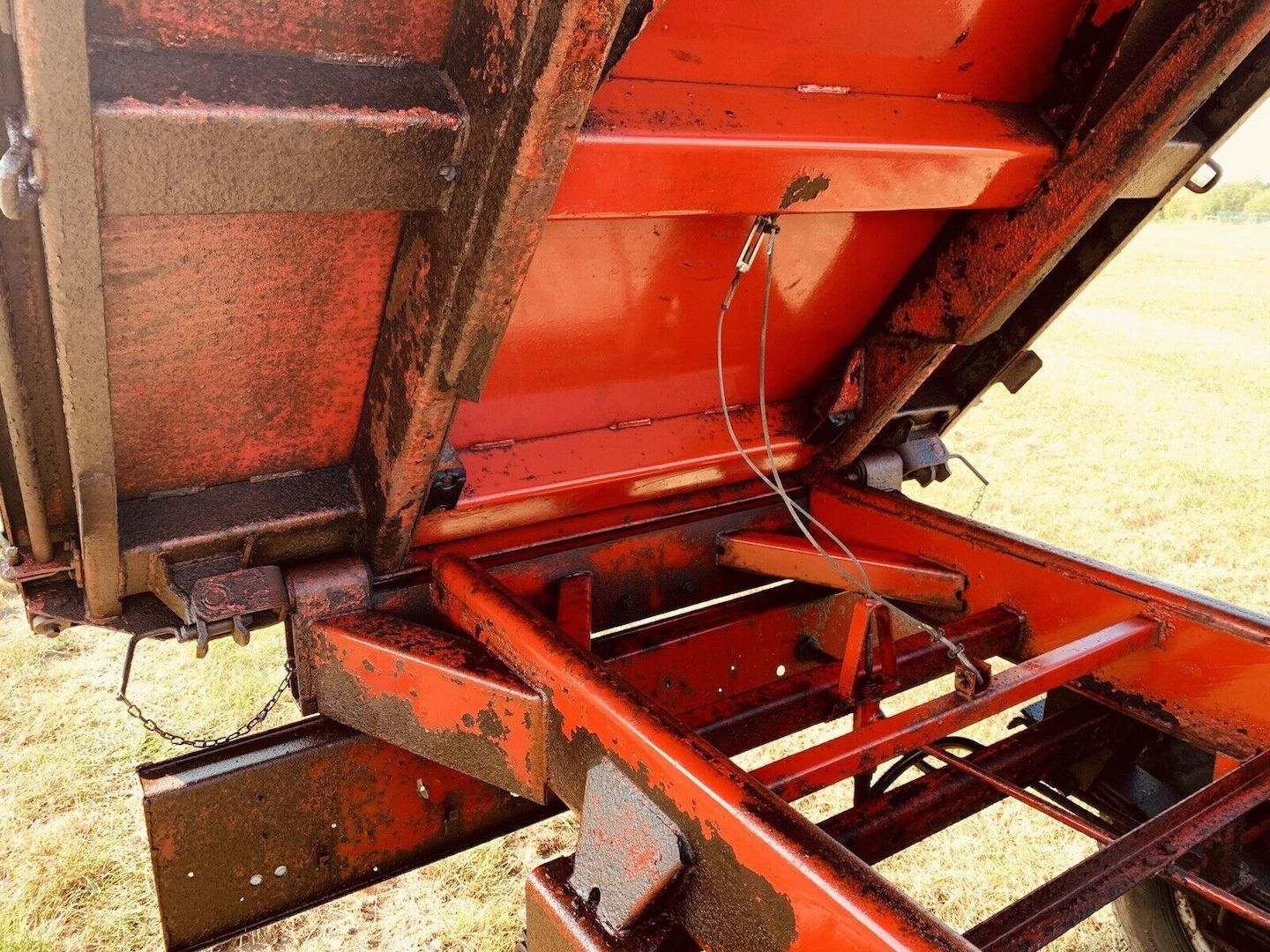 Oehler 2 Achs 3 Seiten-Kipper 8 t