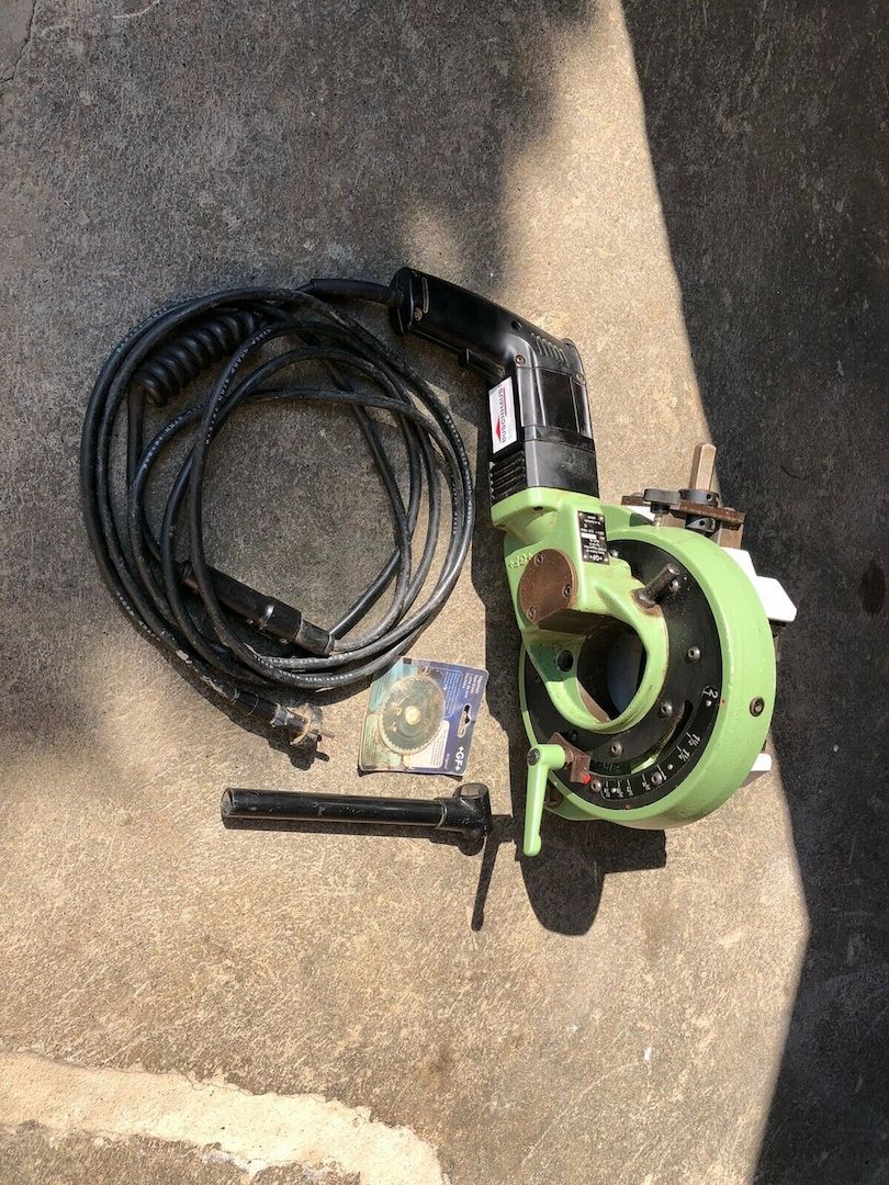 Rohrsäge Rohrtrenn- & Anfasmaschine GF Georg Fischer Orbitalum tubesaw pipe cut