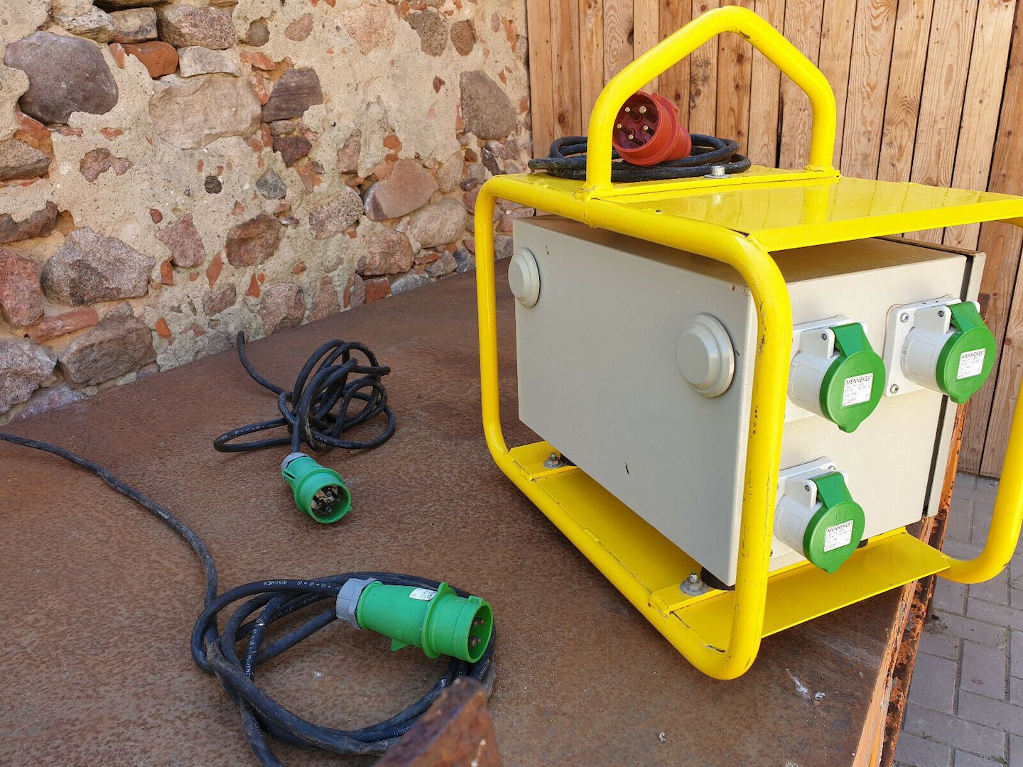 Rütteltisch 250x125x86 cm, Wacker Ar 366250 Aussenrüttler Betonrüttler Trafo