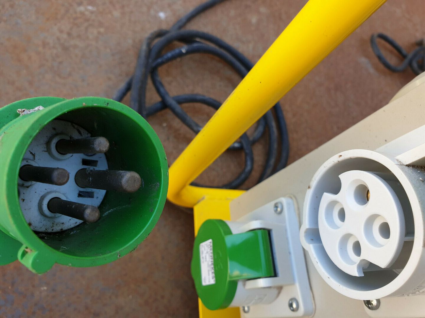 Rütteltisch 250x125x86 cm, Wacker Ar 366250 Aussenrüttler Betonrüttler Trafo