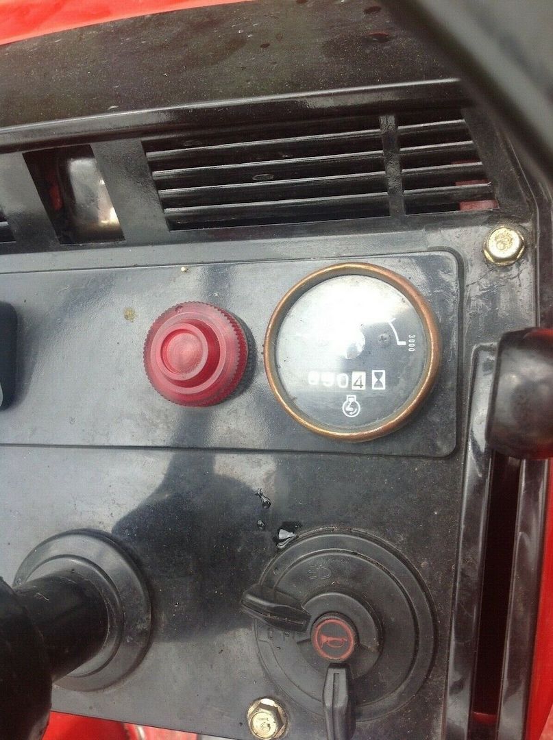 Shibaura 18 PS allrad kleintraktor frontlader kleinschlepper schmalspur kommunal