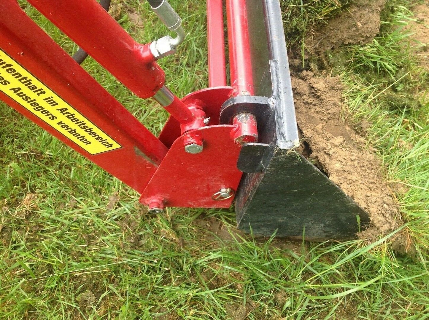 Shibaura 18 PS allrad kleintraktor frontlader kleinschlepper schmalspur kommunal