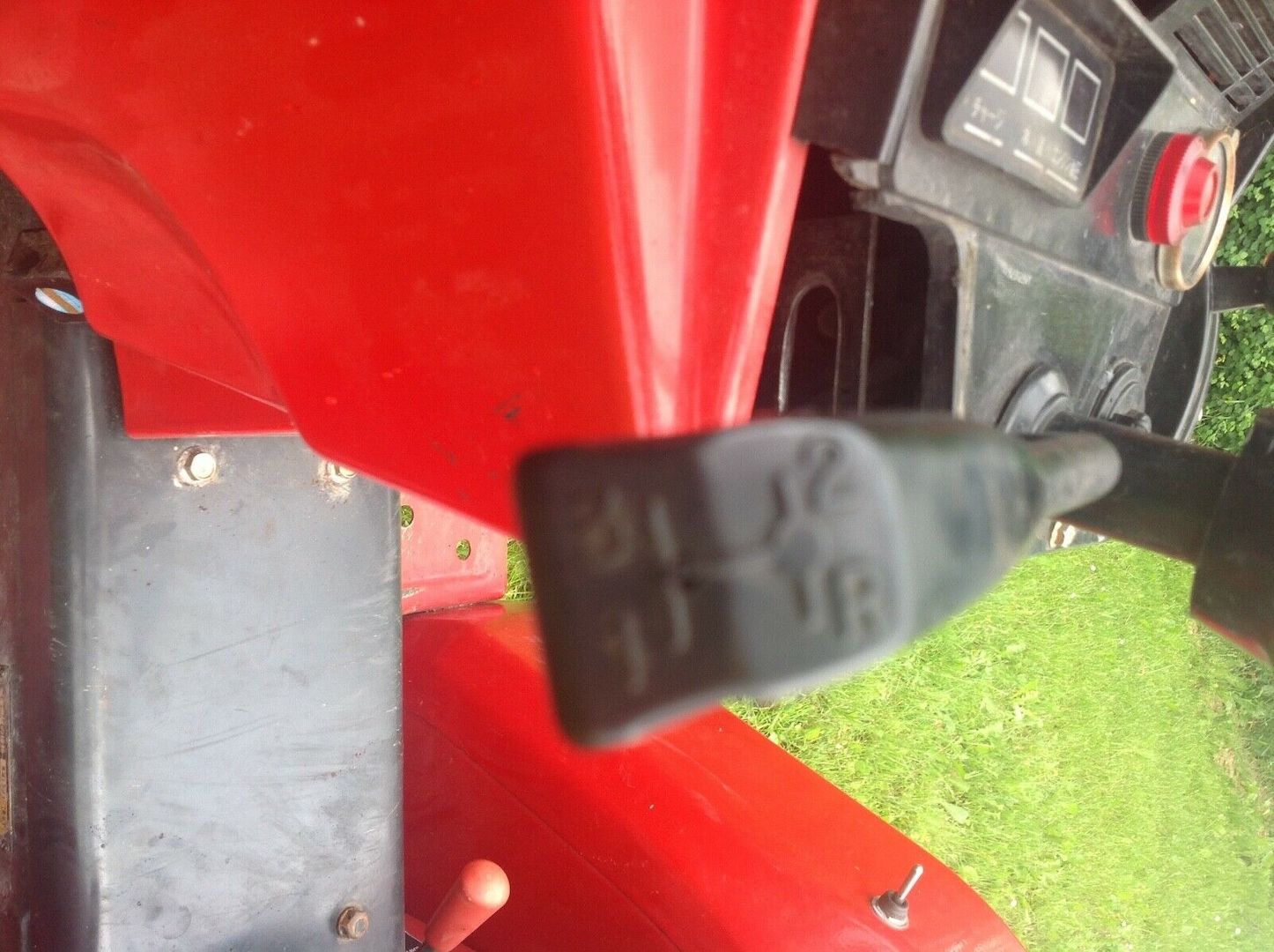 Shibaura 18 PS allrad kleintraktor frontlader kleinschlepper schmalspur kommunal