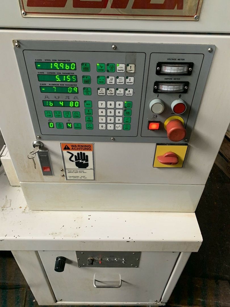 Startlocherodiermaschine Castek MD 20-CE Startlochbohrmaschine Erodiermaschine