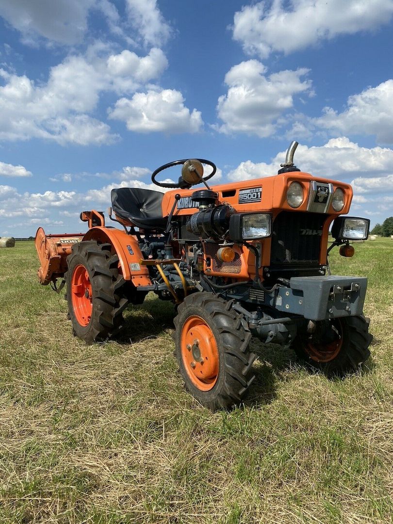 Traktor Schlepper Bulldog Kubota B5001 Allrad Diesel StVO Straßen Zulassung