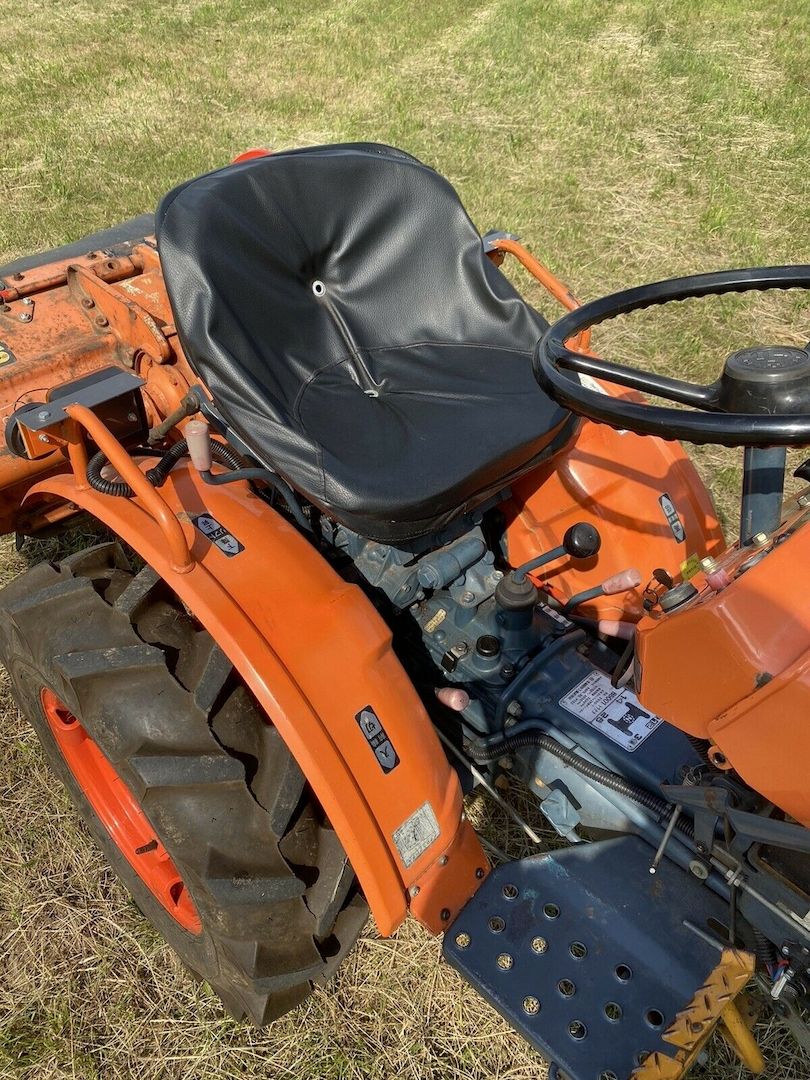 Traktor Schlepper Bulldog Kubota B5001 Allrad Diesel StVO Straßen Zulassung