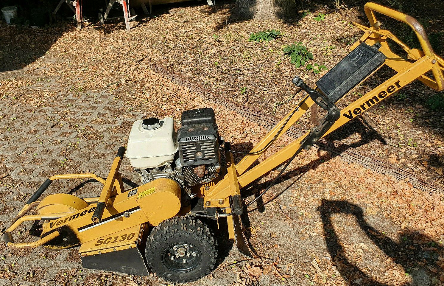 Vermeer Baumstumpffräse SC 130 mit Honda Motor GX 390 Top Zustand, Stubbenfräse