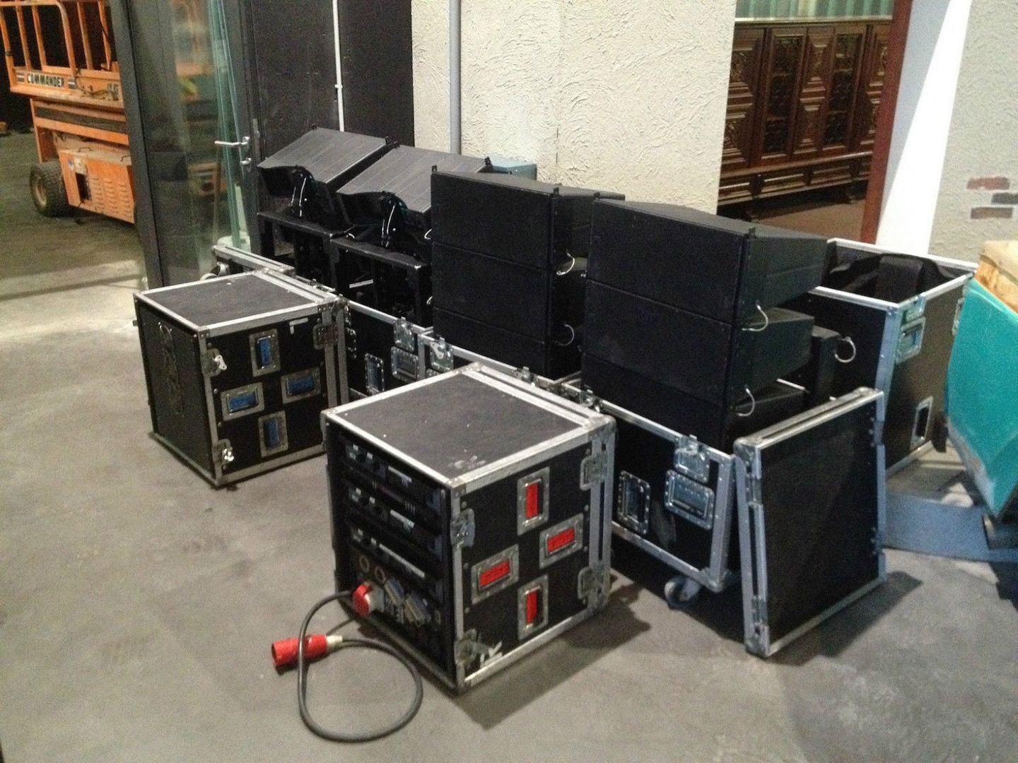 HK Audio Cadis Line Array - komplettes System (Amps + Controller)