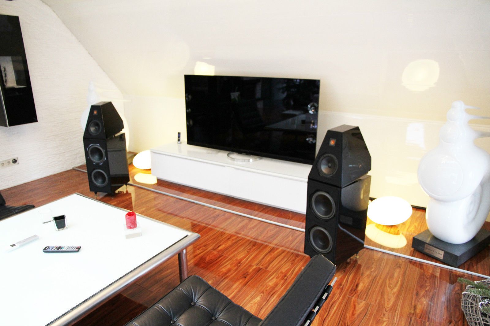 REFERENZ Wilson Audio WATT  PUPPY 3.2 WHOW III u. Apogee DAX in Parallelauktion