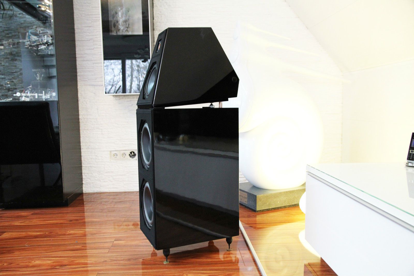 REFERENZ Wilson Audio WATT  PUPPY 3.2 WHOW III u. Apogee DAX in Parallelauktion