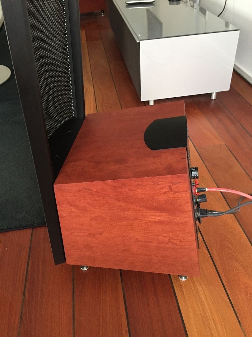 Martin Logan Spire wie neu, da selten benutzt.