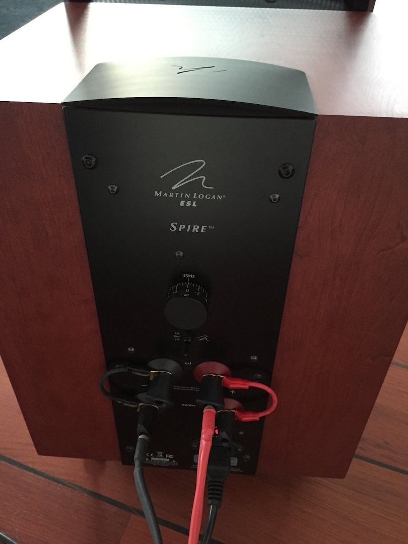 Martin Logan Spire wie neu, da selten benutzt.