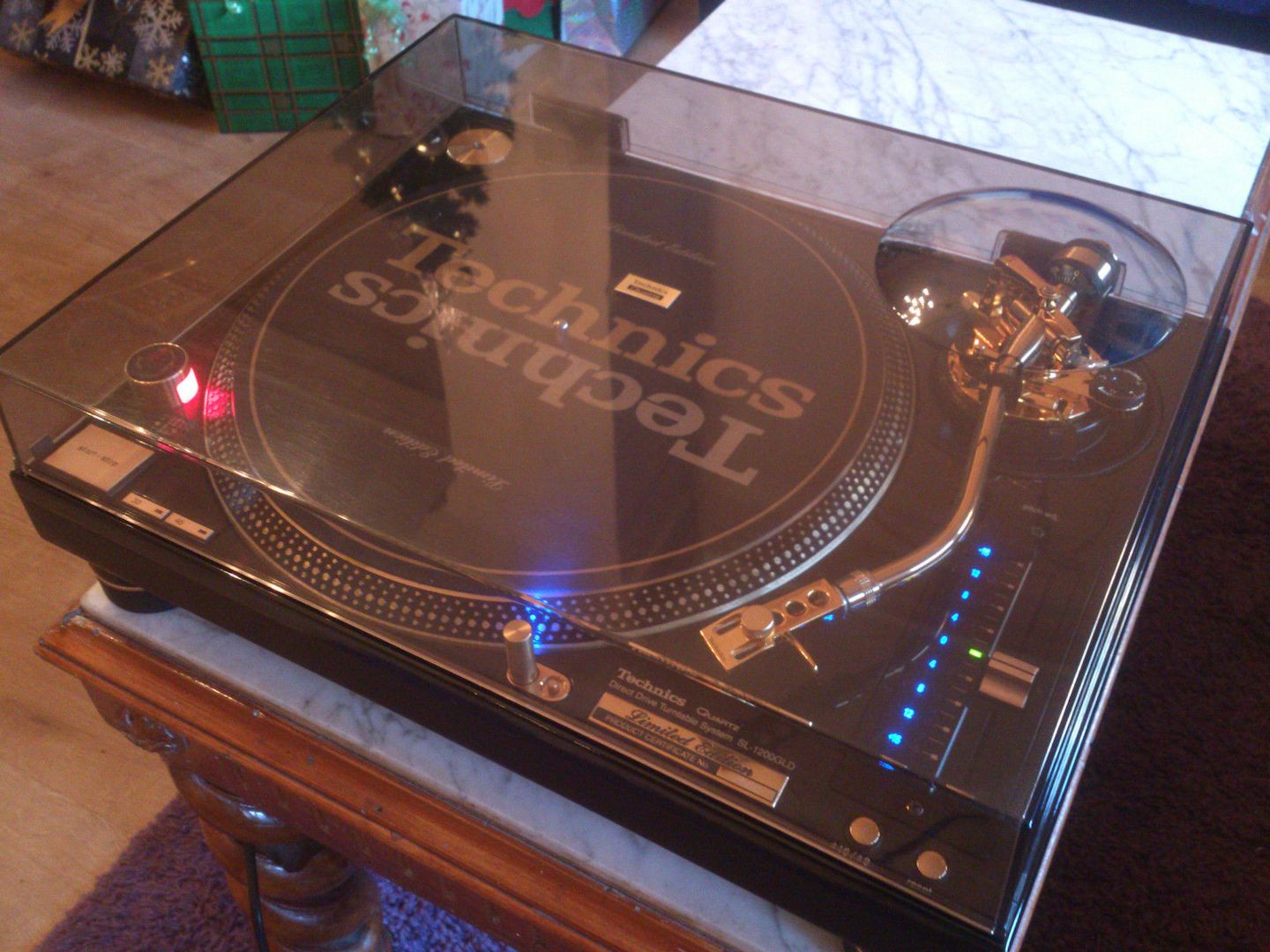 TURNTABLE TECHNICS M5G GOLD ¨¨24 k¨¨ New, Cover Perfect 100% !!!!! The Best