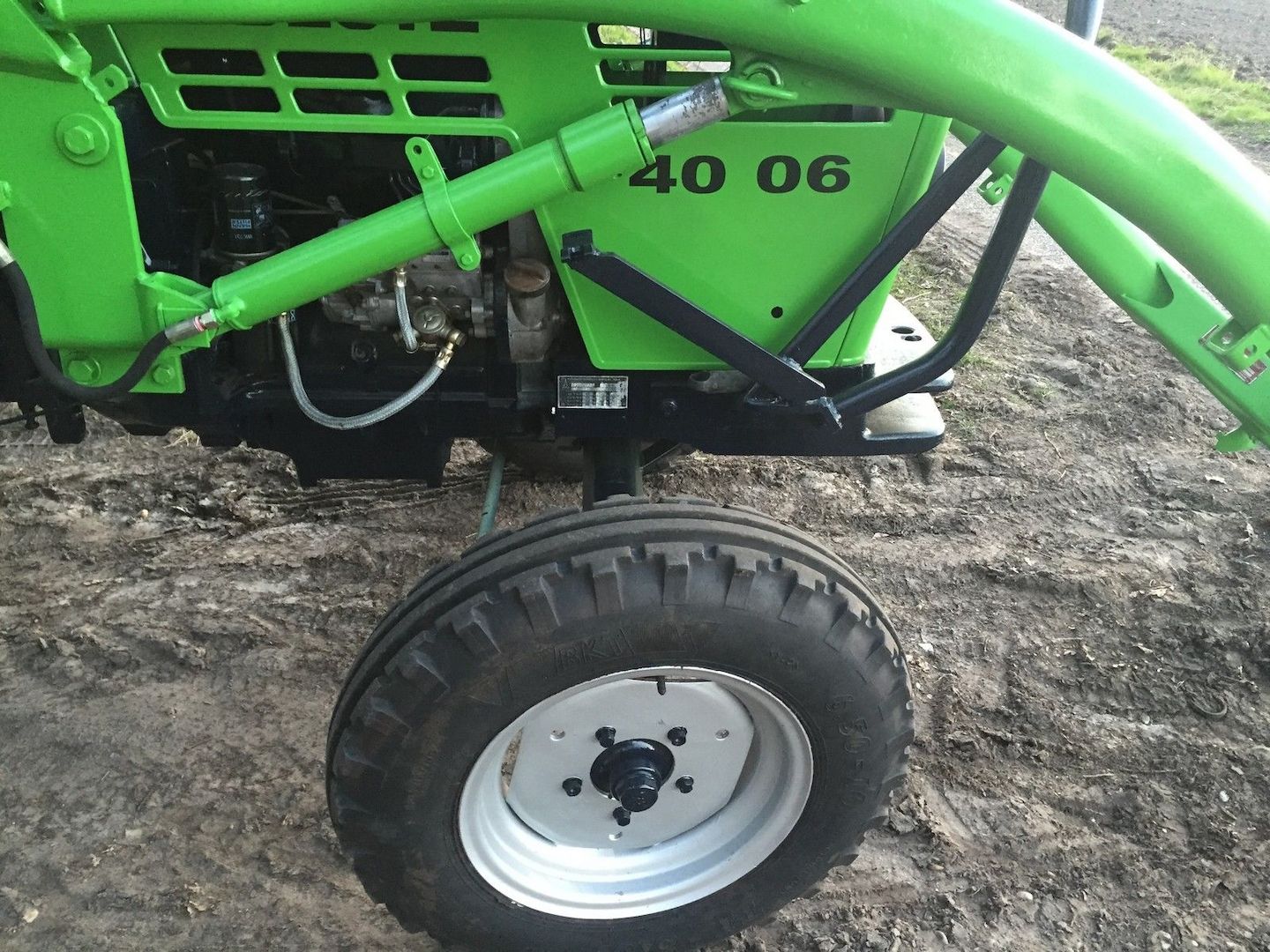 Deutz 4006 mit Frontlader und Lenkhilfe Schlepper Traktor Trecker Bulldog