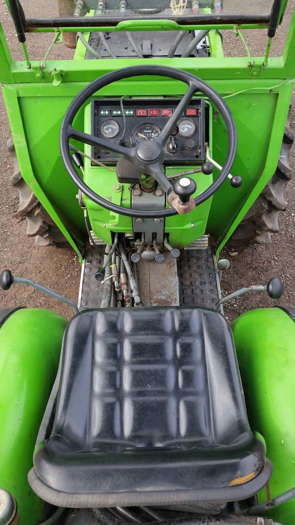 Holder A50 Cultitrac 411 Traktor Schlepper Schmalspur Knicklenker