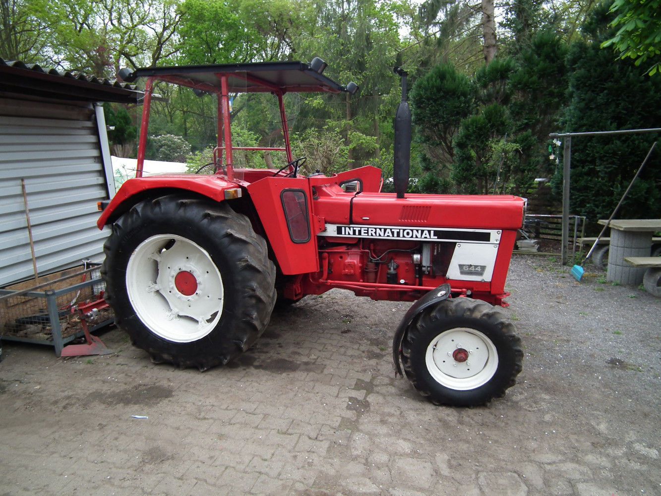 IHC 644-S Oldtimer Traktor  Trecker  Schlepper
