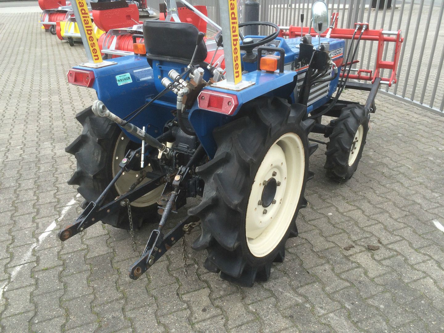 ISEKI TU 1900 Traktor Kleintraktor Kleinschlepper Schlepper Hydraulik