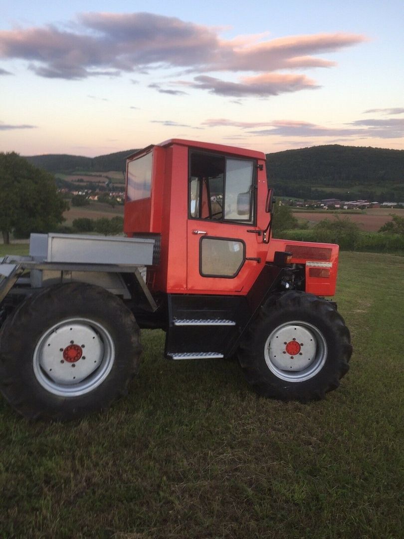MB-Trac 6570 Traktor, Schlepper, Bulldog MB-Trac 6570 Traktor, Schlepper, Bulldog