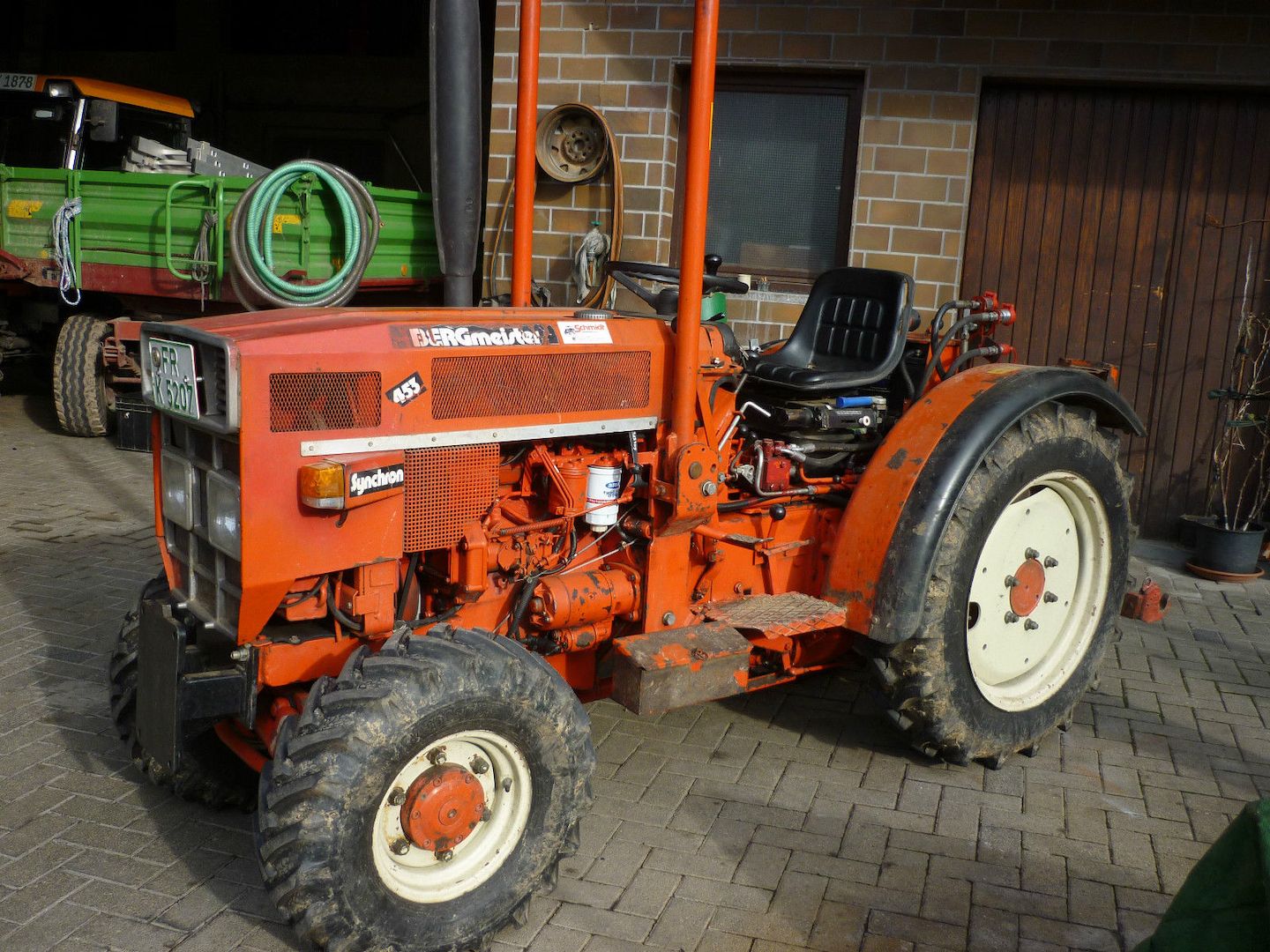 Schmalspurtraktor Schmalspurschlepper Traktor Bergmeister Schmalspurtraktor Schmalspurschlepper Traktor Bergmeister