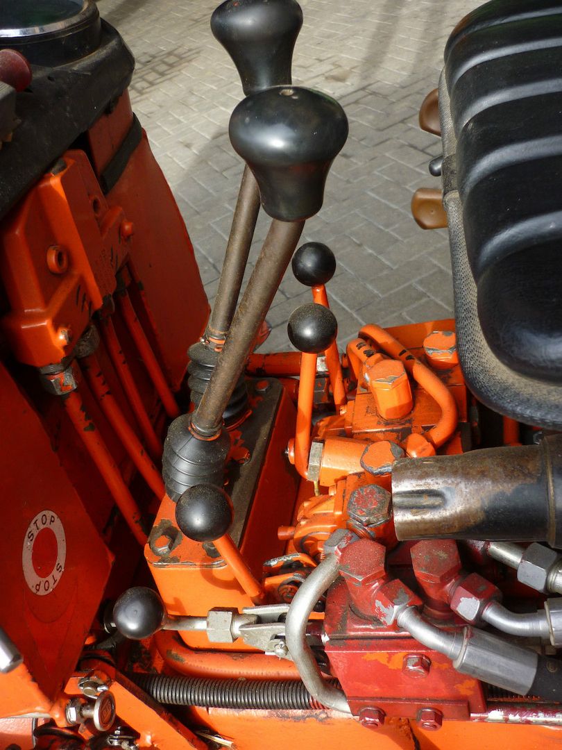 Schmalspurtraktor Schmalspurschlepper Traktor Bergmeister Schmalspurtraktor Schmalspurschlepper Traktor Bergmeister