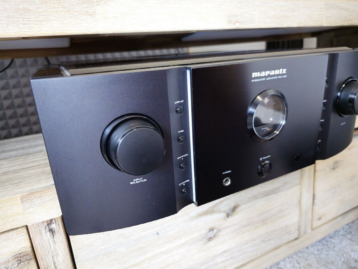 Marantz PM11 S3 -Referenz Vollverstärker