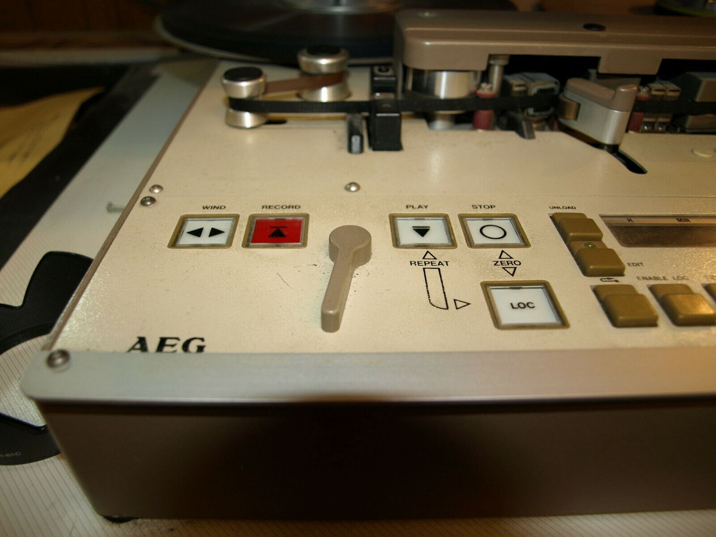 AEG Telefunken M20 14“ professionelle 2-Spur Studio-Mastermaschine mit Zubehör