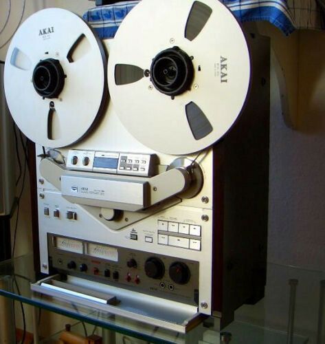 Akai GX 747 dbx Tonbandgerät in einem guten Zustand