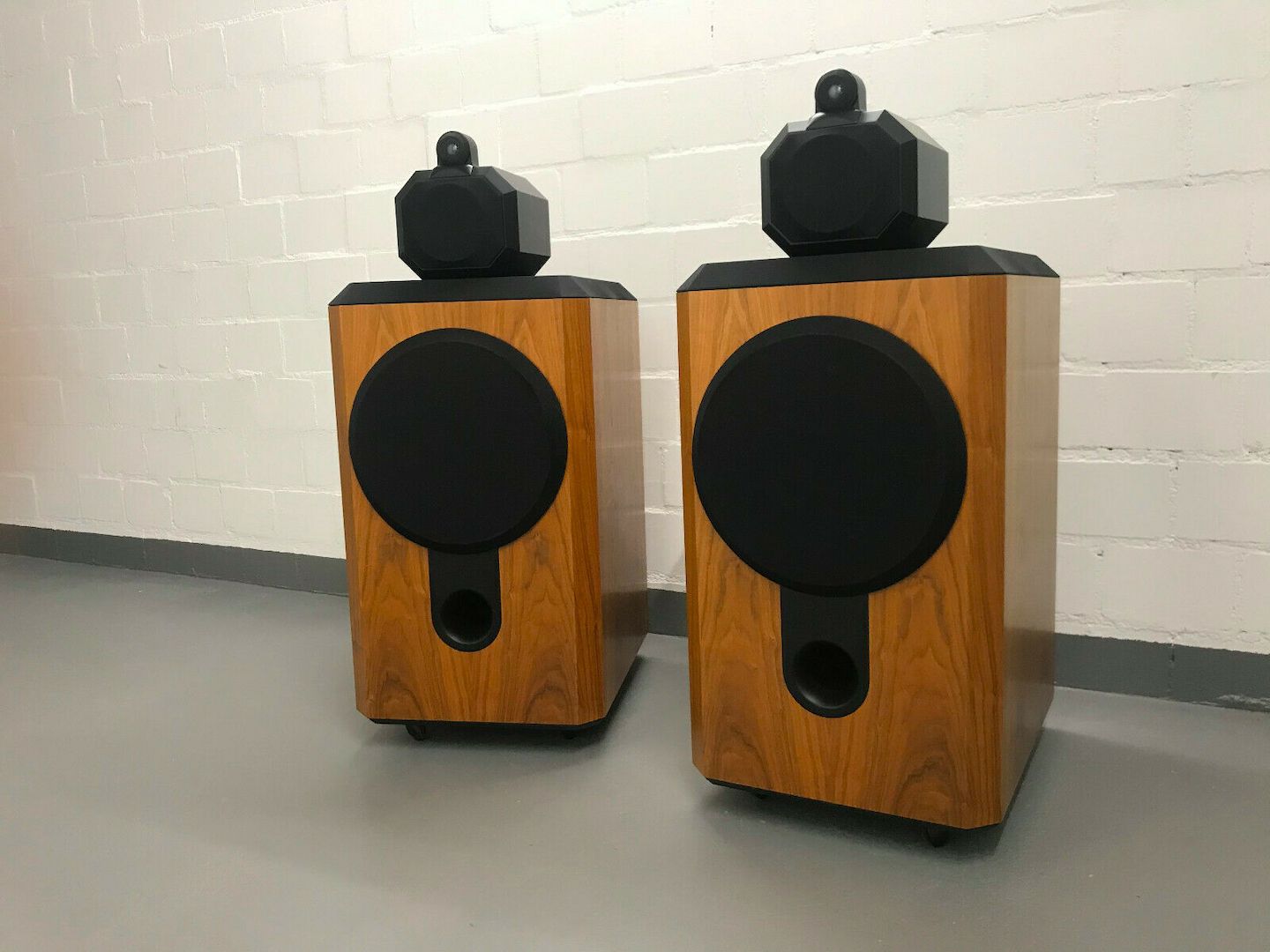 B&W 801 Series 3  Bowers Wilkins HighEnd Lautsprecher Speakers Monitore