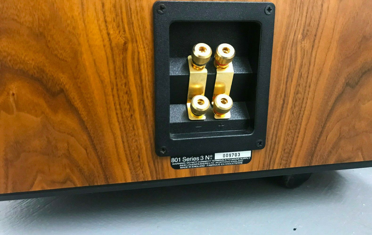 B&W 801 Series 3  Bowers Wilkins HighEnd Lautsprecher Speakers Monitore