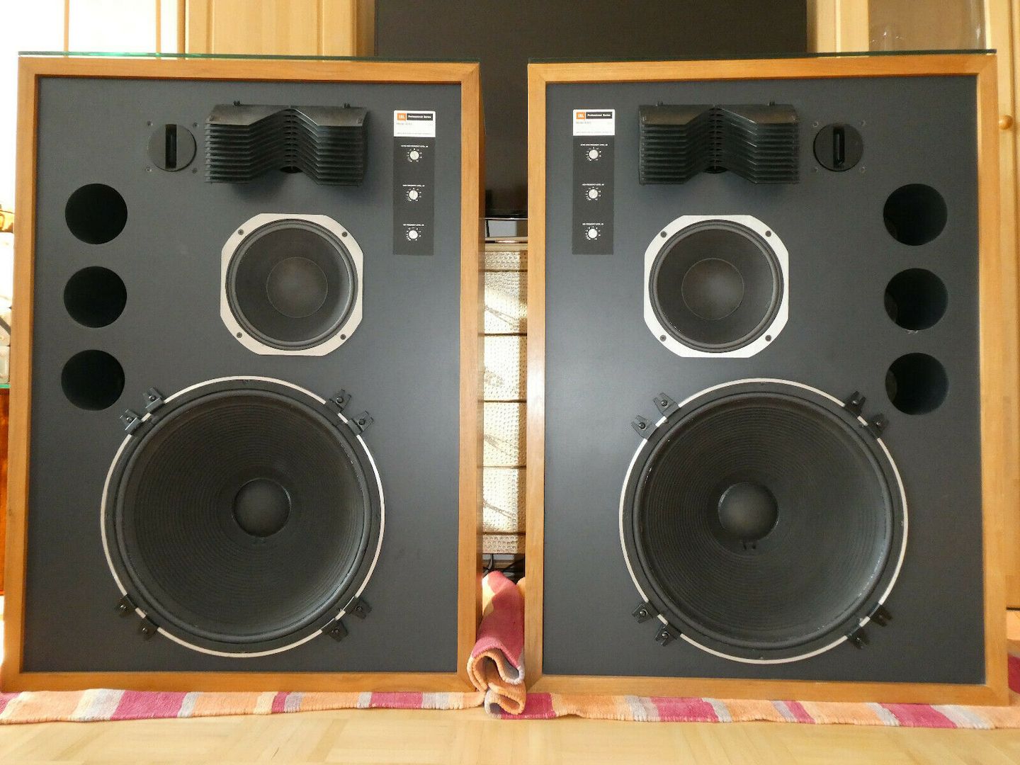 JBL 4345 Professional Studio Monitor - 4-Wege High-End-Version - ALNICO im