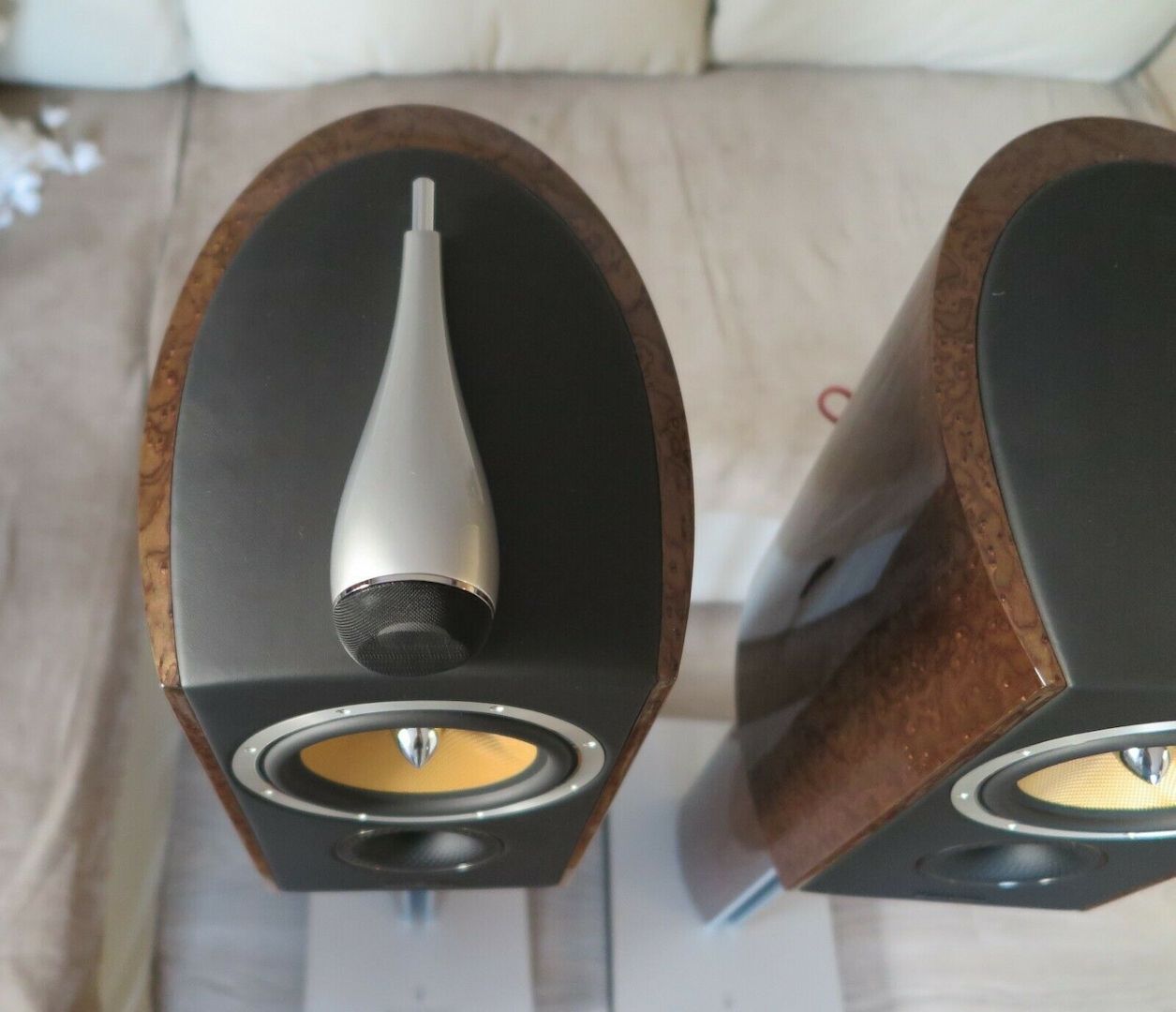 Bowers & Wilkins (B&W) 805D2 Maserati Edition