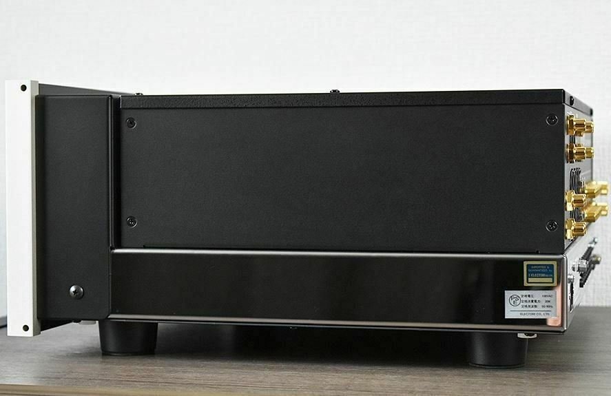 McIntosh C50 Preamplifier