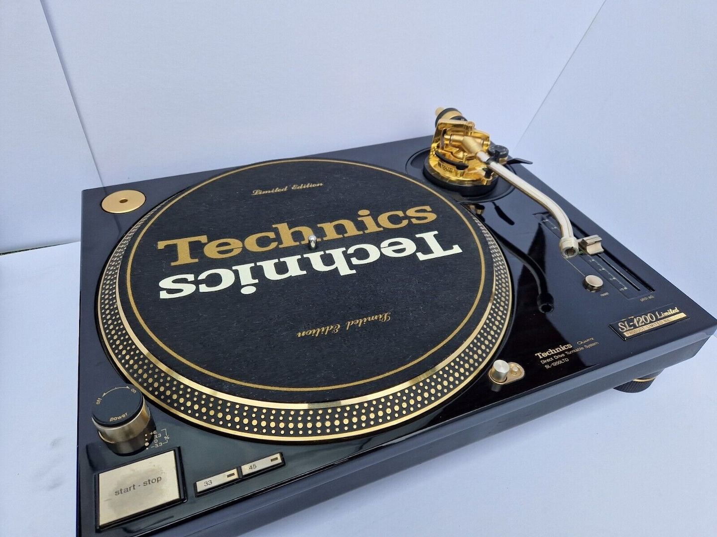 Technics 1200 LTD Gold Limited Edition