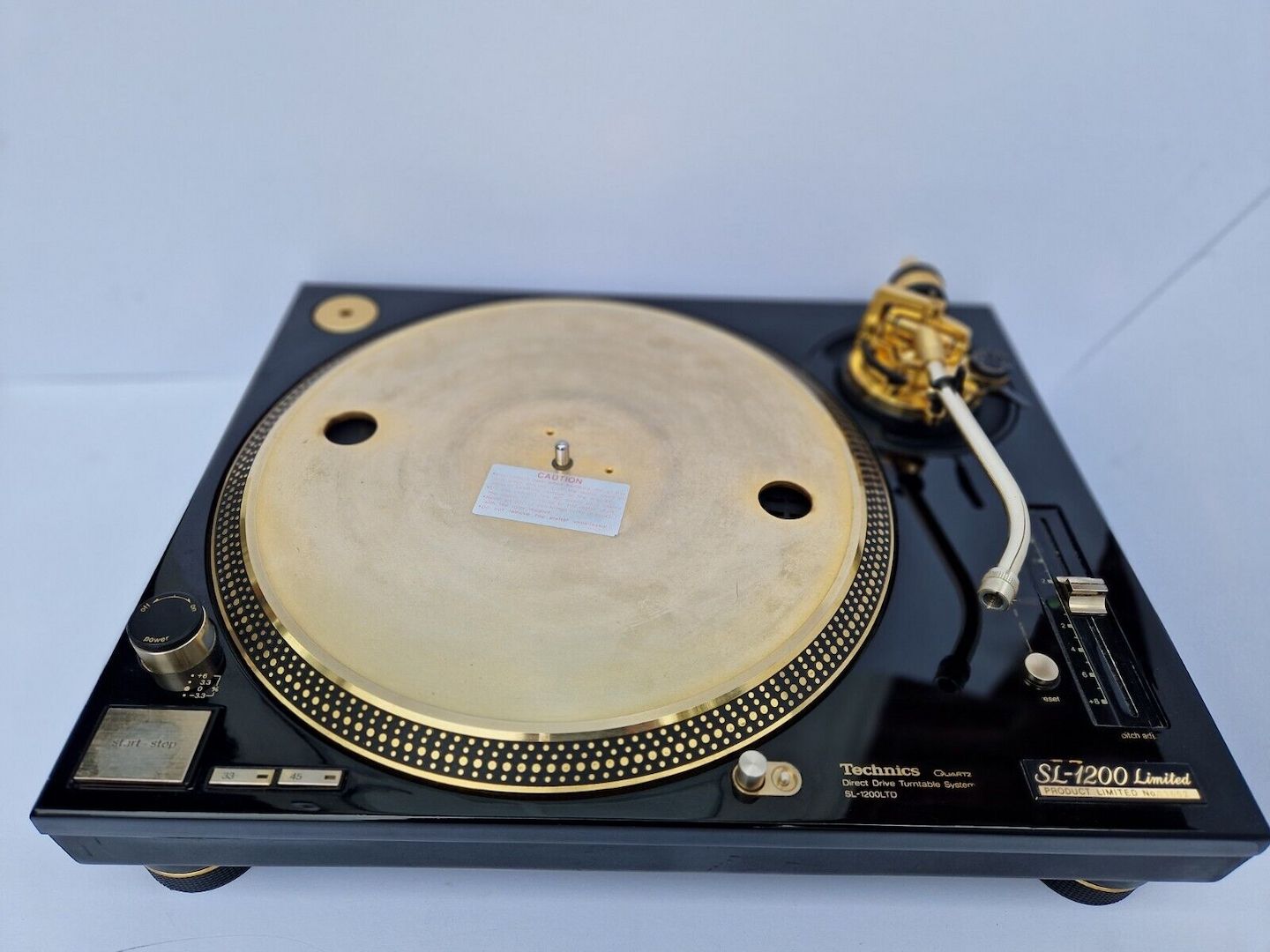 Technics 1200 LTD Gold Limited Edition