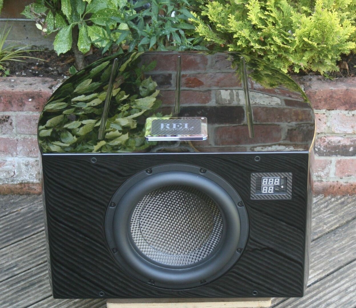 REL Acoustics Nr. 31 Referenz-Subwoofer