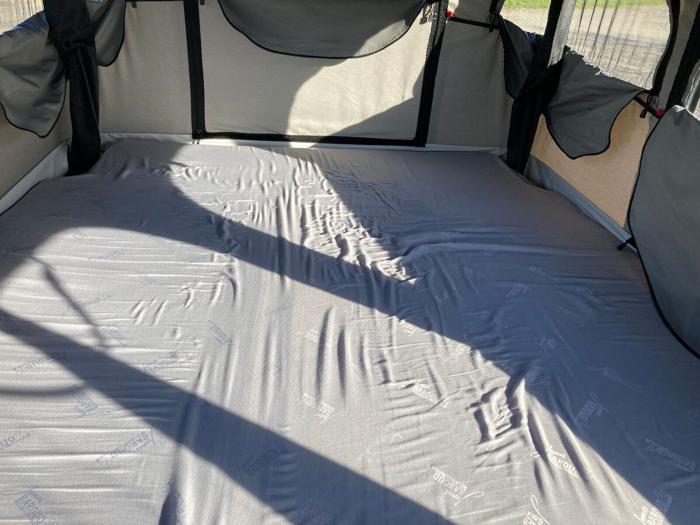 Dachzelt Hartschale GfK Offroad James Baroud Evasion