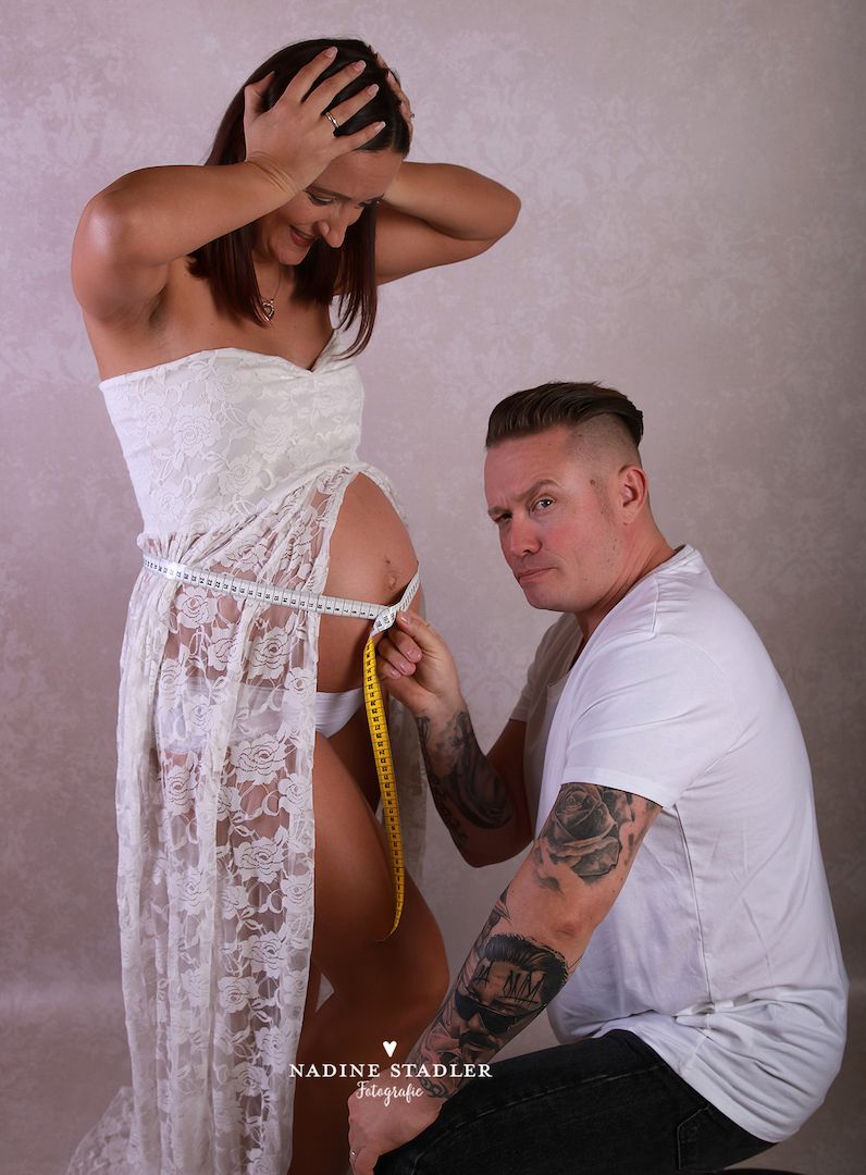 Babybauchfotografie Babybauchfoto Schwangerschaftsfotografie Fotoshooting Fotograf Wuppertal