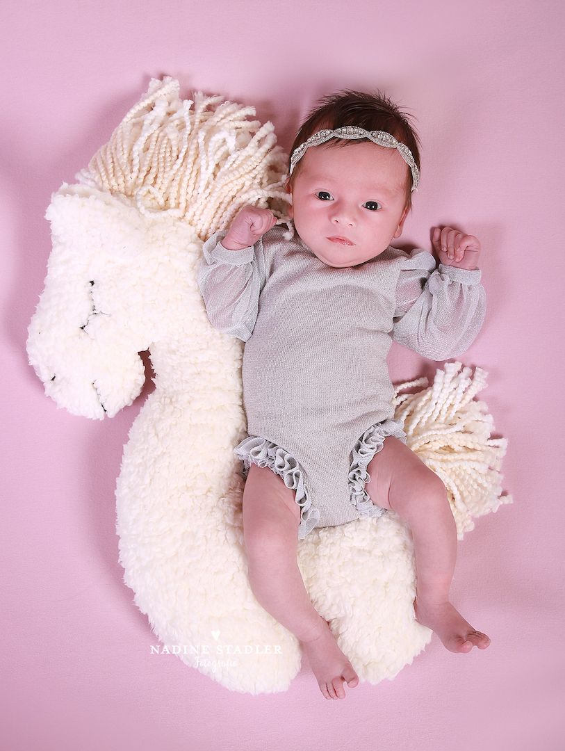 Neugeborenenfoto Neugeborenenfotografie Babyfotoshooting Babyfoto Fotograf Wuppertal Fotostudio Neugeborenenfoto Neugeborenenfotografie Babyfotoshooting Babyfoto Fotograf Wuppertal Fotostudio