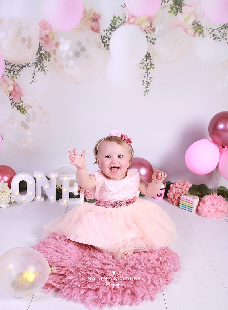 Cakesmash Fotoshooting erster Geburtstag Fotograf Fotostudio Wuppertal Cake Smash Foto Cakesmash Fotoshooting erster Geburtstag Fotograf Fotostudio Wuppertal Cake Smash Foto