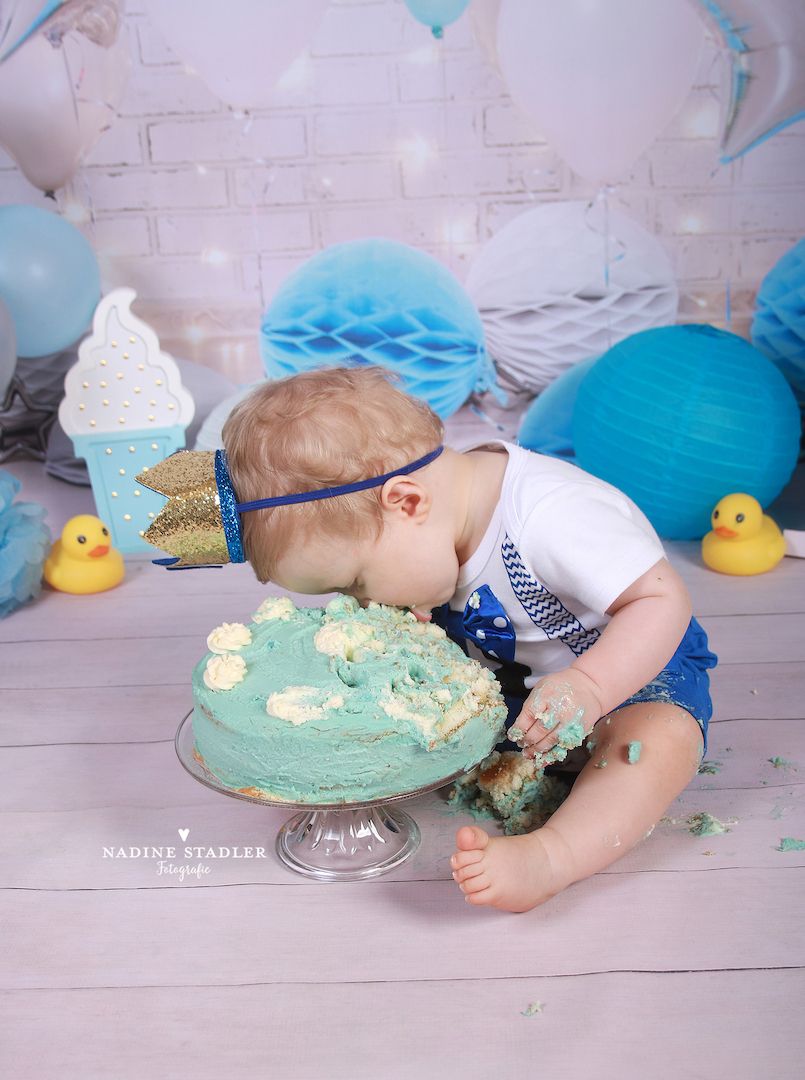 Cakesmash Fotoshooting erster Geburtstag Fotograf Fotostudio Wuppertal Cake Smash Foto Cakesmash Fotoshooting erster Geburtstag Fotograf Fotostudio Wuppertal Cake Smash Foto
