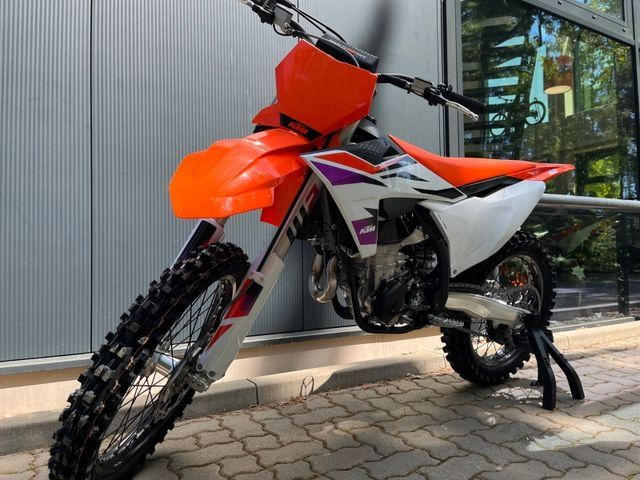 2023 KTM SX 450 F Dirtbike