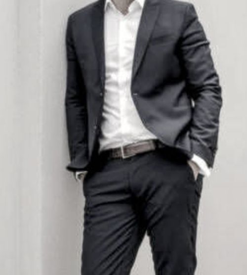 Clubbegleitung (f) gesucht