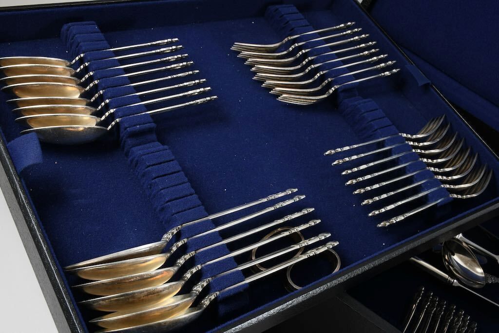 B36J41- 76-tlg Georg Jensen 925er Sterling Silber Besteck 2288 g,